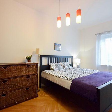 Shortstaypoland Bialobrzeska وارسو المظهر الخارجي الصورة